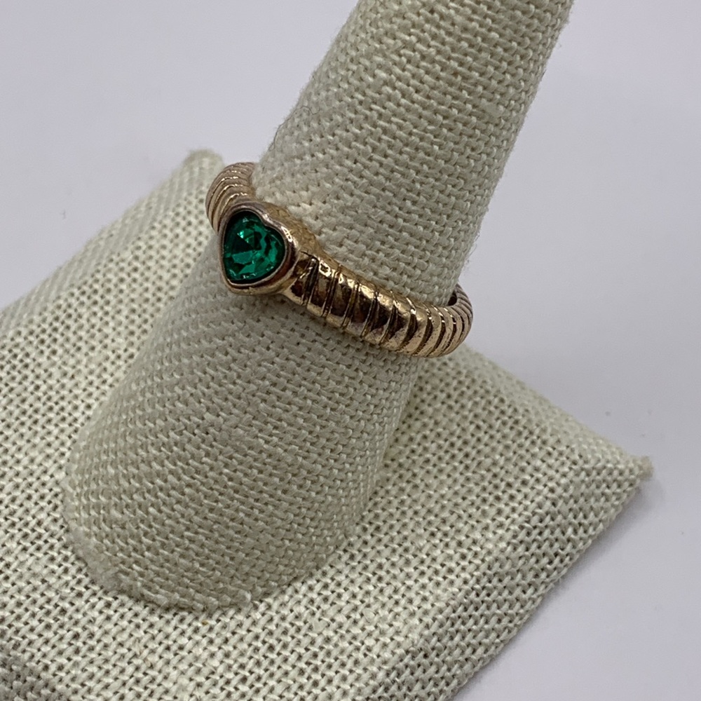 Heart Ring with GENUINE Green Tourmaline Stone - Picture 6 of 6